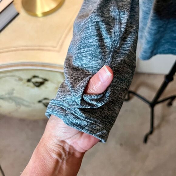 EUC Lot of 2 Men's Nike Dri-Fit Half Zip Pullover Shirts Blue & Green Size XL - Picture 10 of 11